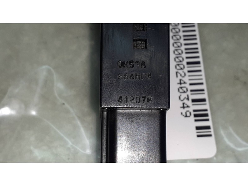 Recambio de warning para kia carnival ii 2.9 cdri ex referencia OEM IAM 664H0A  