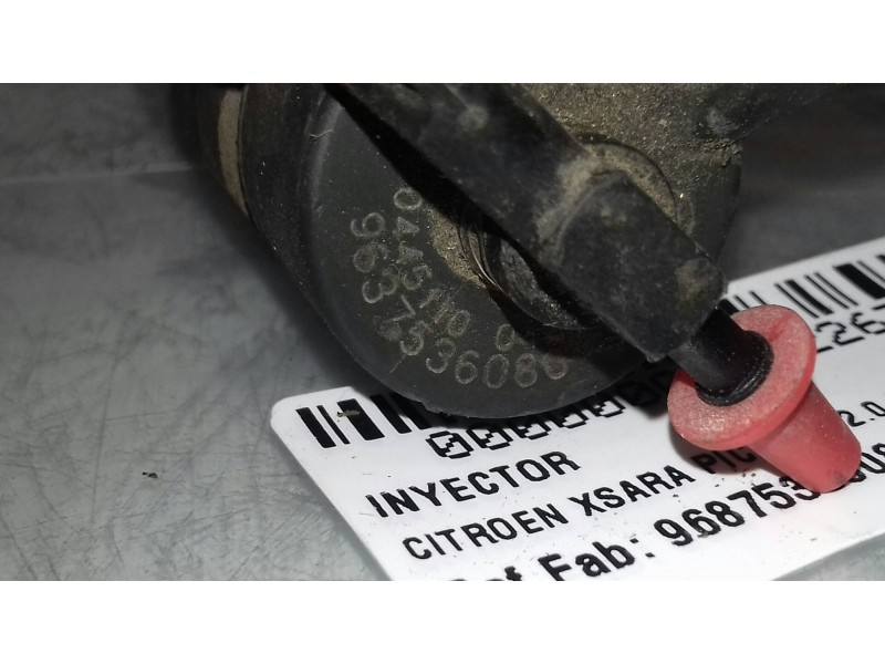 Recambio de inyector para citroen xsara picasso 2.0 hdi referencia OEM IAM 96875360080 0445110044 2 PINES