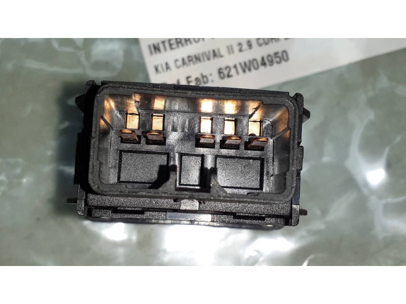 Recambio de interruptor para kia carnival ii 2.9 cdri ex referencia OEM IAM 621W04950  0K53A66450A