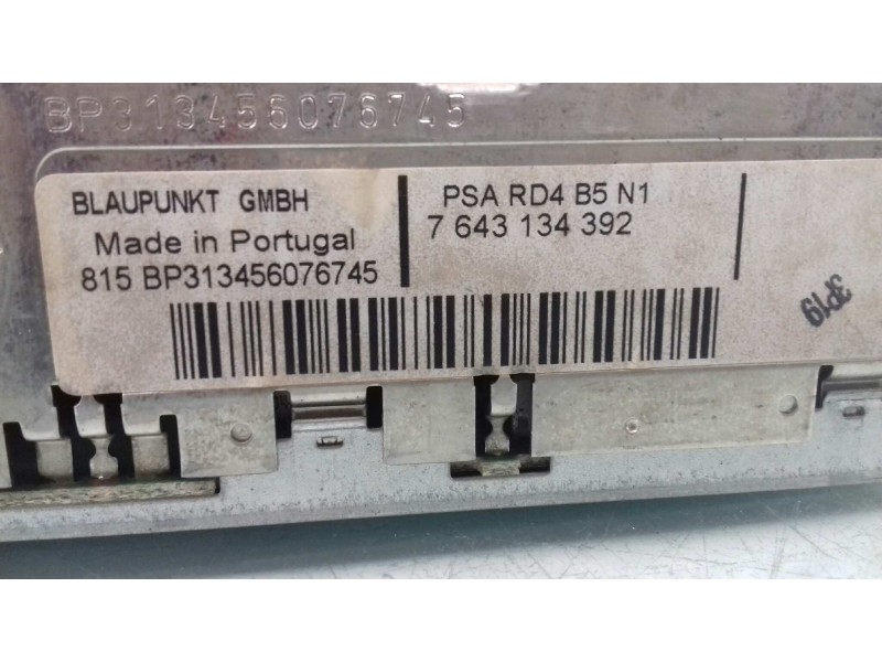 Recambio de sistema audio / radio cd para citroen c4 berlina cool referencia OEM IAM 9647521077 7643134392 BLAUPUNKT