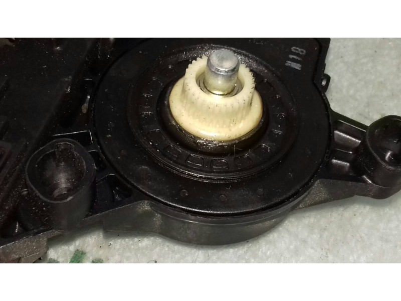 Recambio de motor elevalunas delantero derecho para peugeot 307 (s1) xs referencia OEM IAM 9634457480 0130821766 990829101