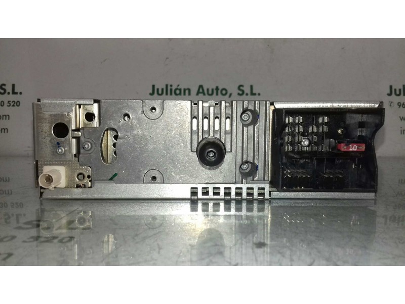 Recambio de sistema audio / radio cd para citroen c4 berlina cool referencia OEM IAM 9647521077 7643134392 BLAUPUNKT