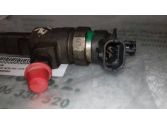 Recambio de inyector para peugeot 206 berlina look referencia OEM IAM 786280  2 PINES 2