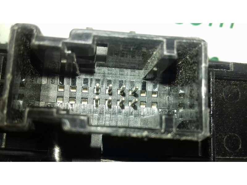 Recambio de warning para peugeot 308 active referencia OEM IAM 9659215177 ESP BLOQUEO