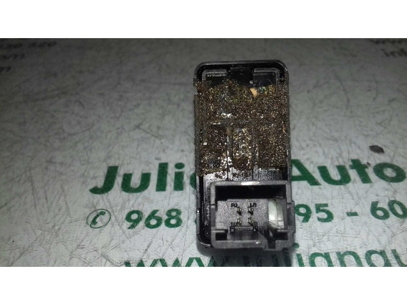 Recambio de mando elevalunas trasero derecho para citroen c4 berlina cool referencia OEM IAM  2 + 2 PINES NEGRO