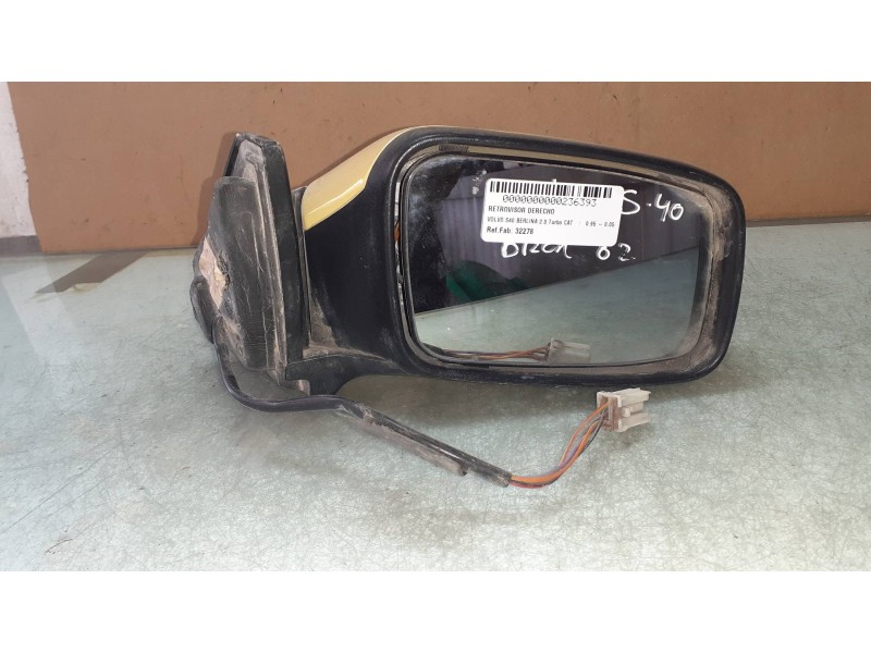 Recambio de retrovisor derecho para volvo s40 berlina 2.0 turbo cat referencia OEM IAM 32278  ELECTRICO