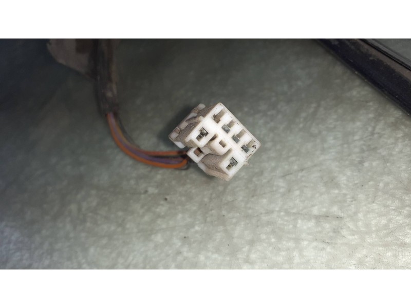 Recambio de retrovisor derecho para volvo s40 berlina 2.0 turbo cat referencia OEM IAM 32278  ELECTRICO