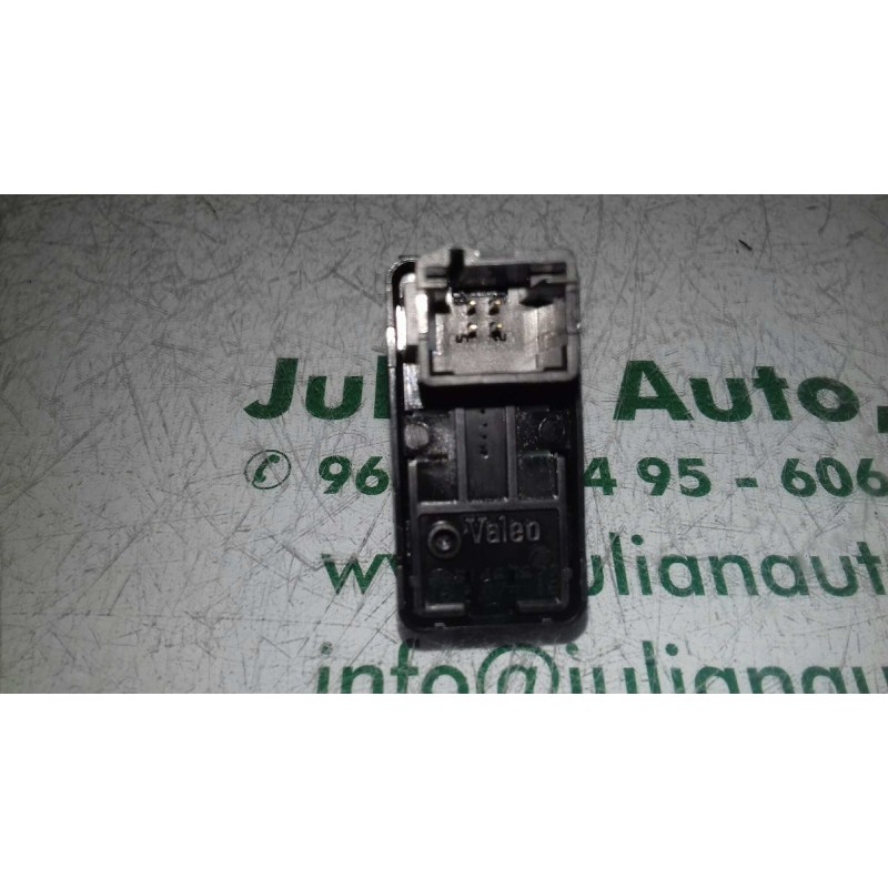 Recambio de mando elevalunas trasero izquierdo para citroen c4 berlina cool referencia OEM IAM  2 + 2 PINES NEGRO