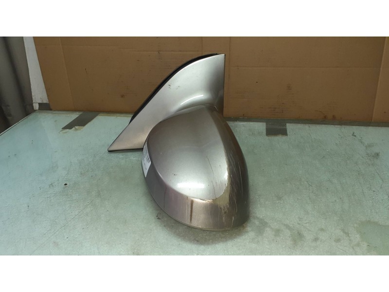 Recambio de retrovisor derecho para kia carnival ii 2.9 cdri ex referencia OEM IAM 012171  ELECTRICO