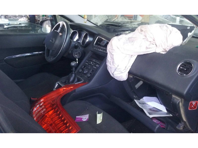 peugeot 5008 del año 2011