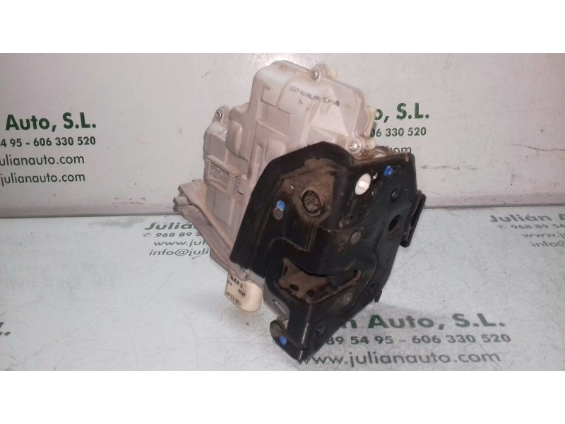 Recambio de cerradura puerta trasera derecha para seat ibiza (6j5) reference referencia OEM IAM 3C4839016A 4 + 3 PINES BLANCO