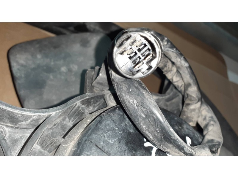 Recambio de electroventilador para kia carnival ii 2.9 cdri ex referencia OEM IAM 0K55215025  PA66GFM40