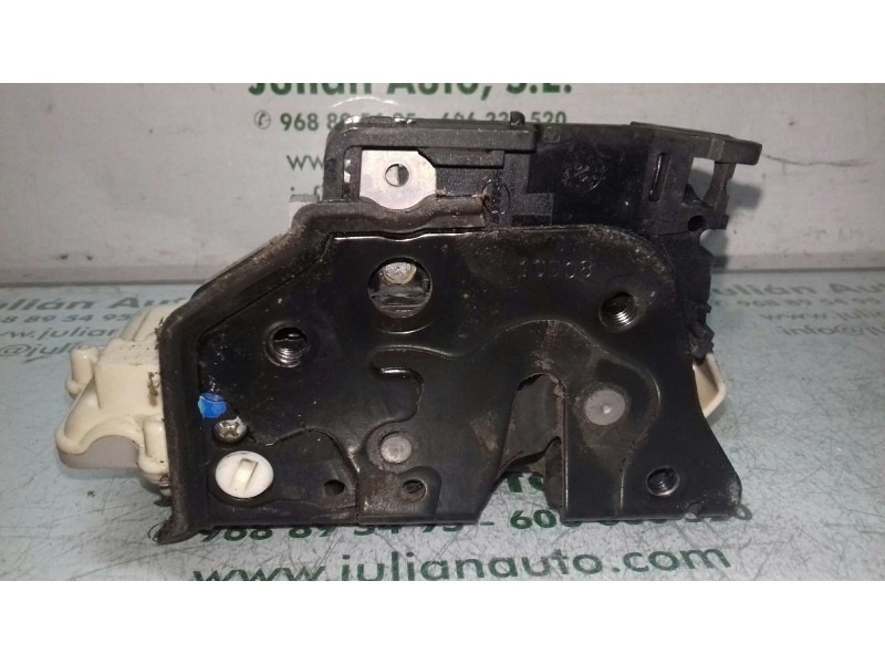 Recambio de cerradura puerta trasera derecha para seat ibiza (6j5) reference referencia OEM IAM 3C4839016A 4 + 3 PINES BLANCO