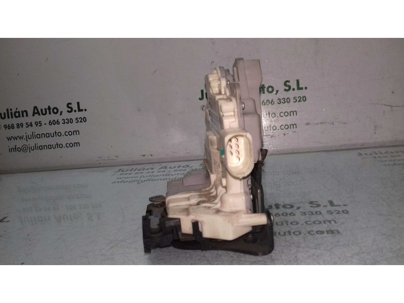 Recambio de cerradura puerta trasera derecha para seat ibiza (6j5) reference referencia OEM IAM 3C4839016A 4 + 3 PINES BLANCO