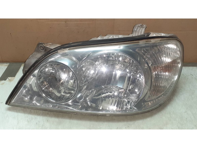 Recambio de faro izquierdo para kia carnival ii 2.9 cdri ex referencia OEM IAM H712V55W  