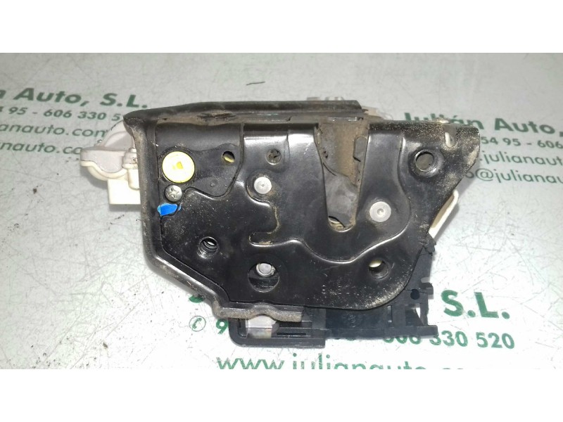 Recambio de cerradura puerta trasera izquierda para seat ibiza (6j5) reference referencia OEM IAM 3C4839015A 8 PINES BLANCO