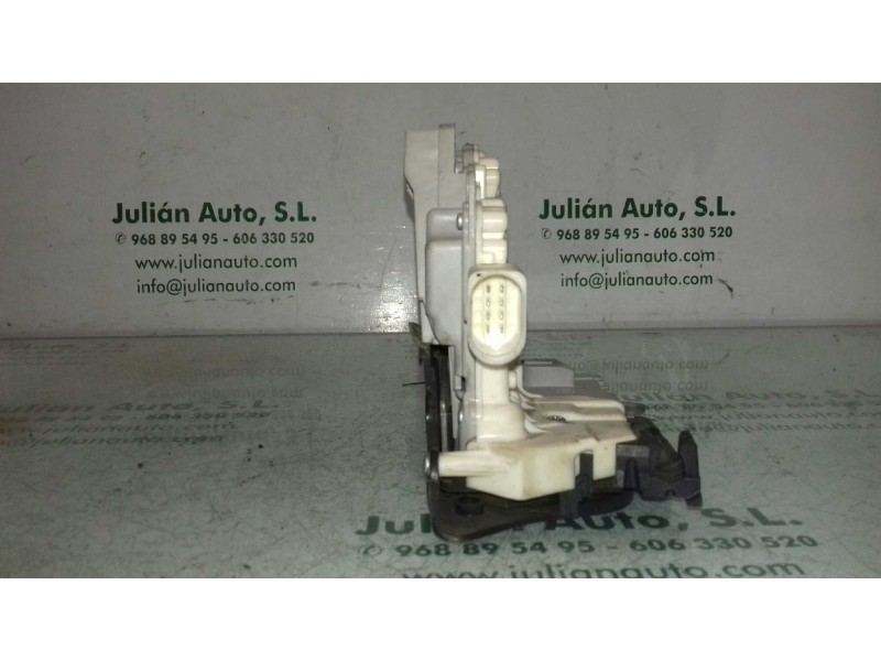 Recambio de cerradura puerta trasera izquierda para seat ibiza (6j5) reference referencia OEM IAM 3C4839015A 8 PINES BLANCO