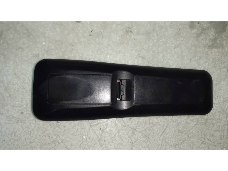 Recambio de sistema dvd para kia carnival ii 2.9 cdri ex referencia OEM IAM XM1050CB  