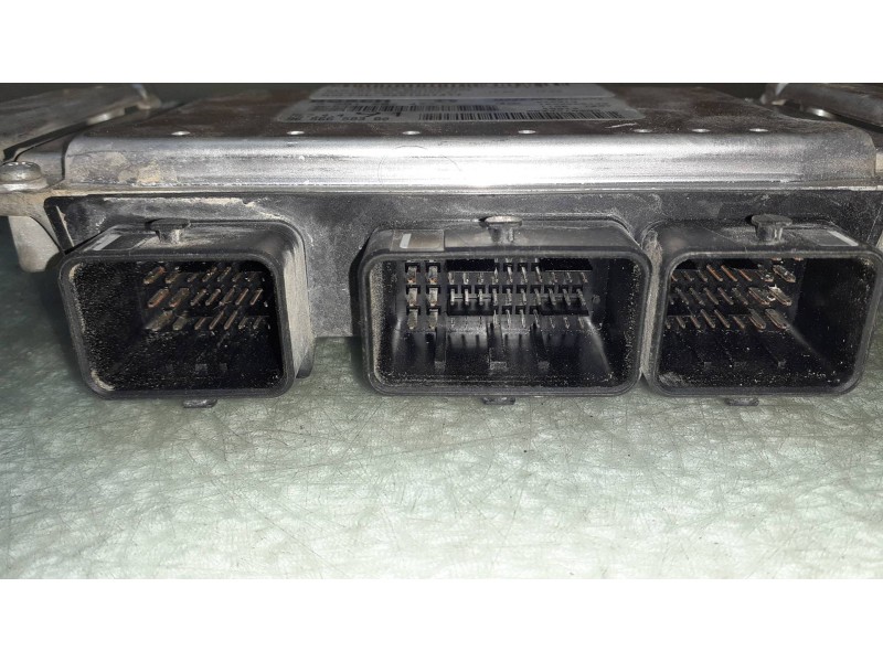 Recambio de centralita motor uce para peugeot 206 berlina xt referencia OEM IAM 0261207477 9656659380 BOSCH