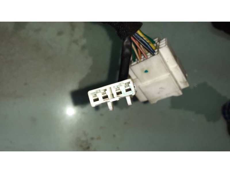 Recambio de mando limpia para kia carnival ii 2.9 cdri ex referencia OEM IAM 469310 46431B 46431B