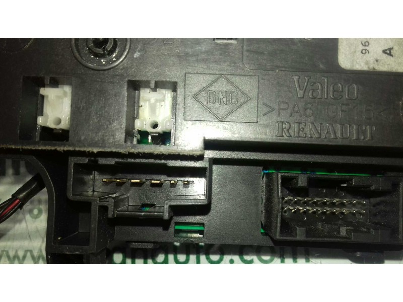 Recambio de mando limpia para renault scenic ii authentique referencia OEM IAM   VALEO