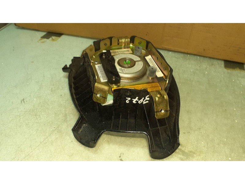 Recambio de airbag delantero izquierdo para kia carnival ii 2.9 cdri ex referencia OEM IAM K54B57K00  
