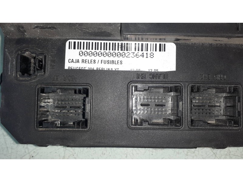 Recambio de caja reles / fusibles para peugeot 206 berlina xt referencia OEM IAM 9652474780 BSI E02 00 SIEMENS