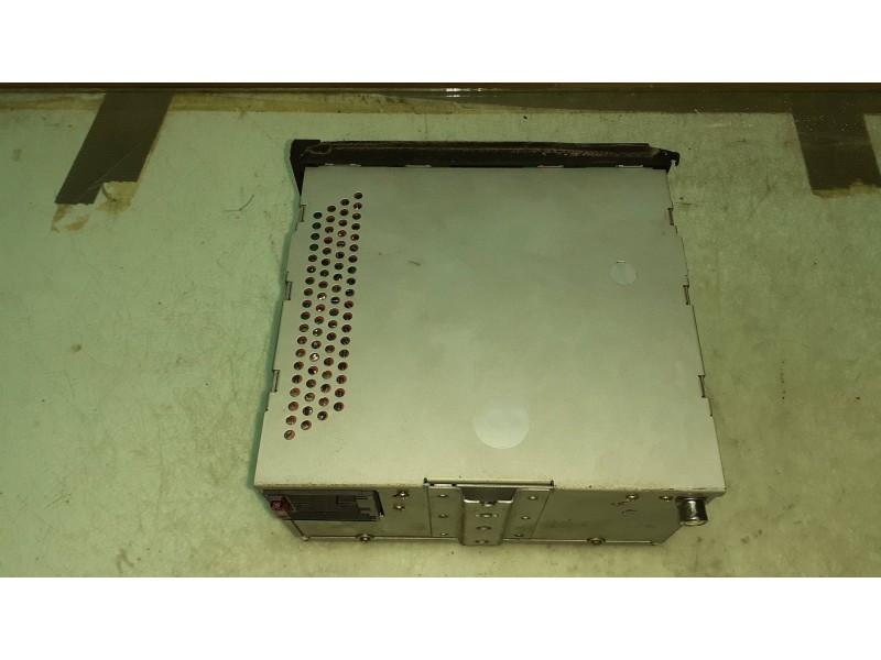 Recambio de sistema audio / radio cd para kia carnival ii 2.9 cdri ex referencia OEM IAM CL2200  