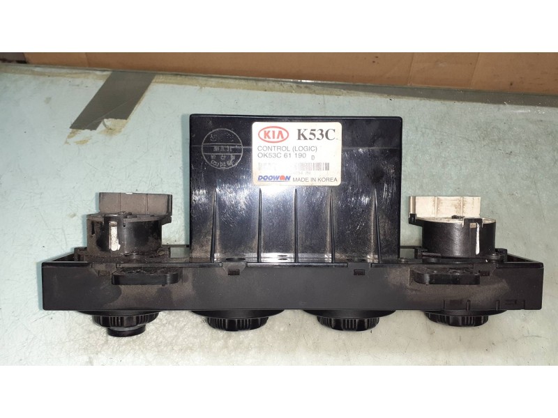 Recambio de mando calefaccion / aire acondicionado para kia carnival ii 2.9 cdri ex referencia OEM IAM OK53C61190  