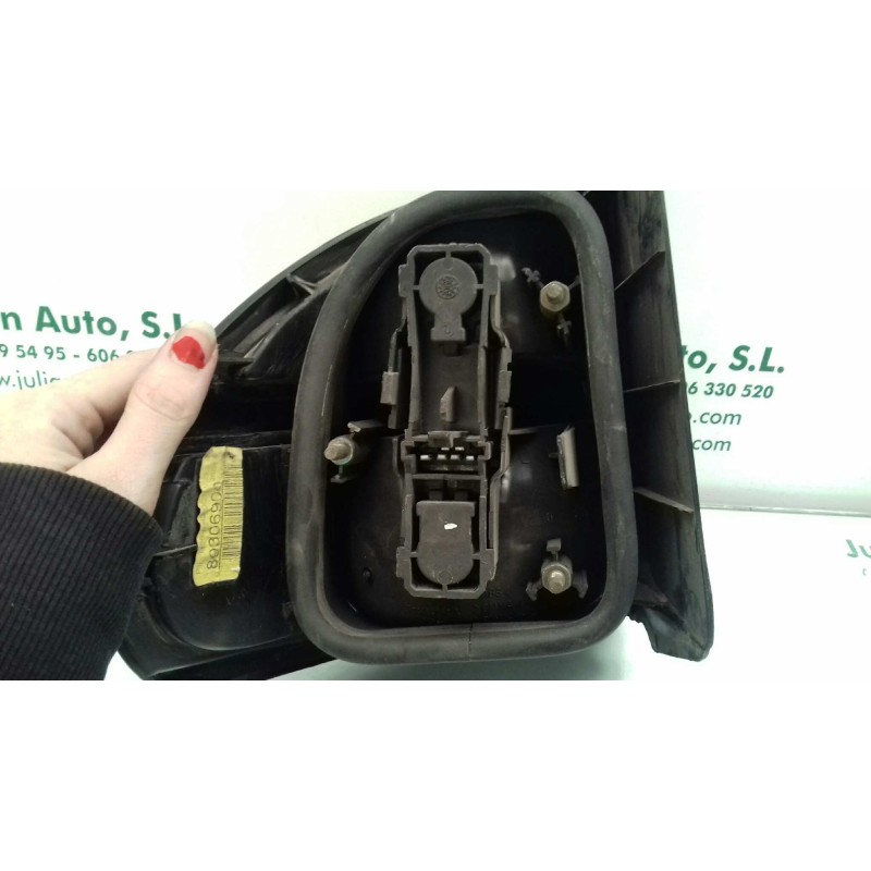Recambio de piloto trasero derecho para renault laguna (b56) 1.6 16v rt referencia OEM IAM 89306900 B56PH2DCHVS EXT