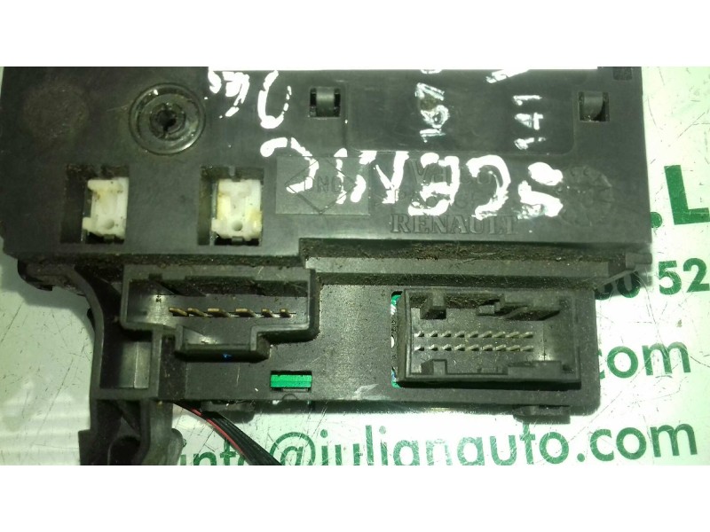 Recambio de mando limpia para renault scenic ii confort authentique referencia OEM IAM   VALEO