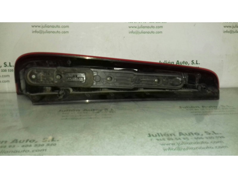 Recambio de piloto trasero derecho para ford focus c-max (cap) ambiente (d) referencia OEM IAM 3M5113A602AA  