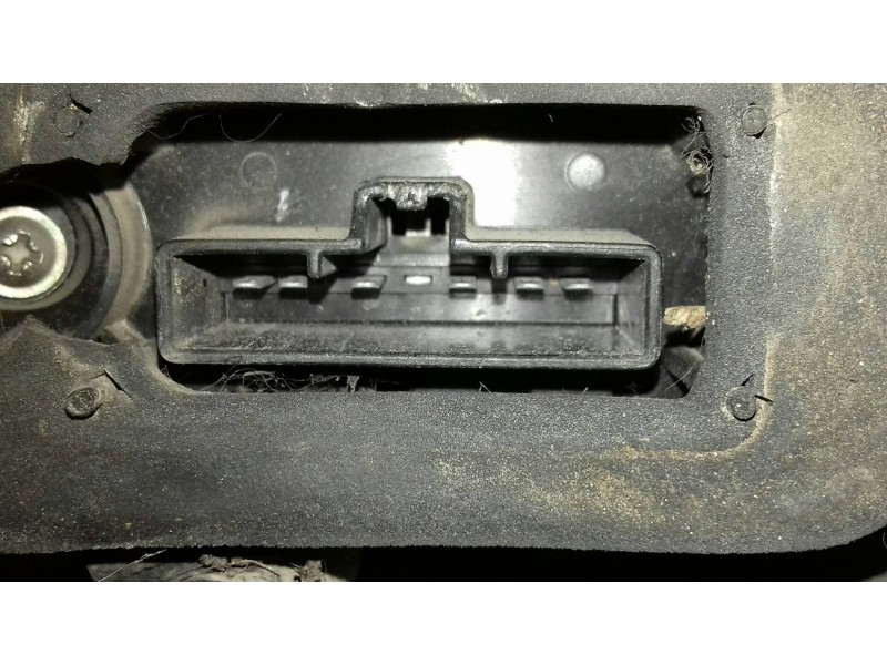 Recambio de piloto trasero derecho para ford focus c-max (cap) ambiente (d) referencia OEM IAM 3M5113A602AA  