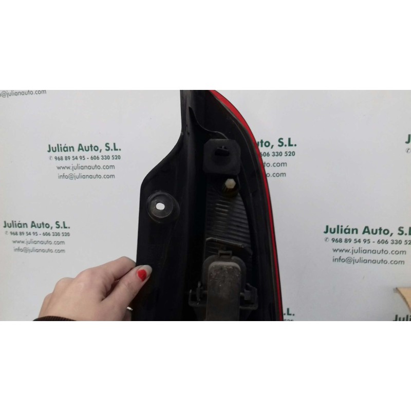 Recambio de piloto trasero izquierdo para renault espace iv (jk0) grand espace dynamique referencia OEM IAM 8200027153 820000271