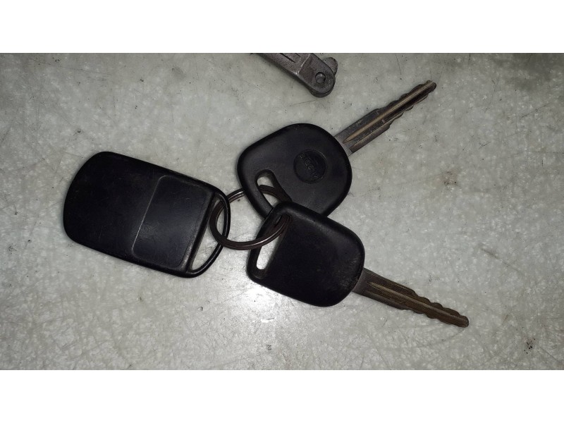 Recambio de conmutador de arranque para kia carnival ii 2.9 cdri ex referencia OEM IAM 47361B  