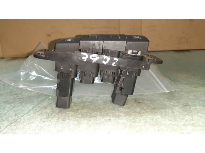 Recambio de interruptor para kia carnival ii 2.9 cdri ex referencia OEM IAM 0K53B  