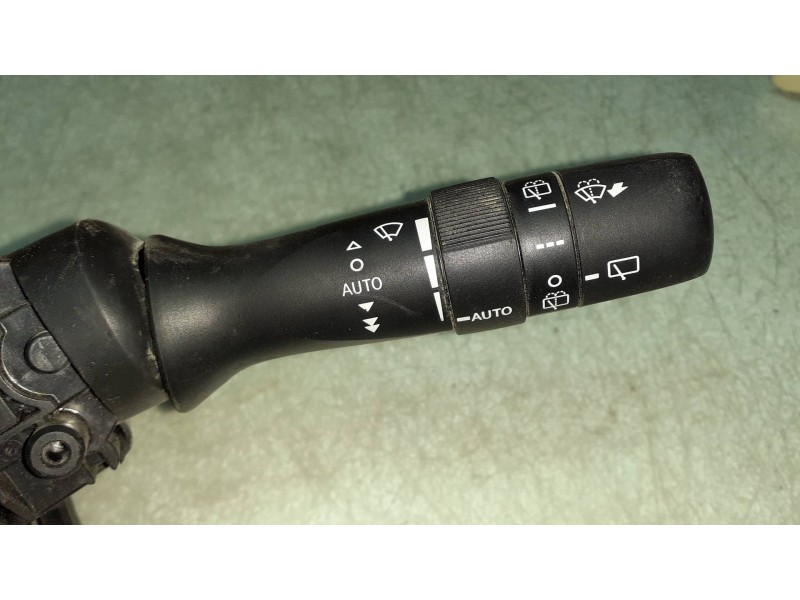 Recambio de mando luces para lexus rx 300(mcu35) 3.0 v6 cat referencia OEM IAM 173832 42101 17F655