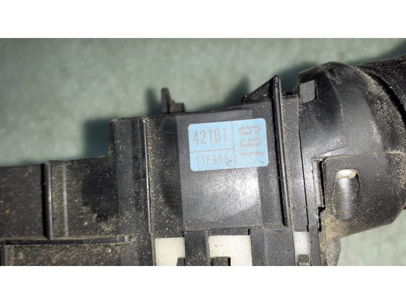 Recambio de mando luces para lexus rx 300(mcu35) 3.0 v6 cat referencia OEM IAM 173832 42101 17F655