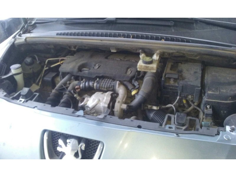 peugeot 5008 del año 2011