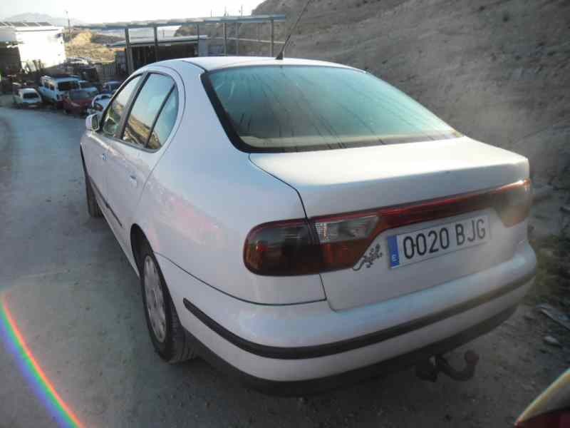 seat toledo (1m2) del año 2001