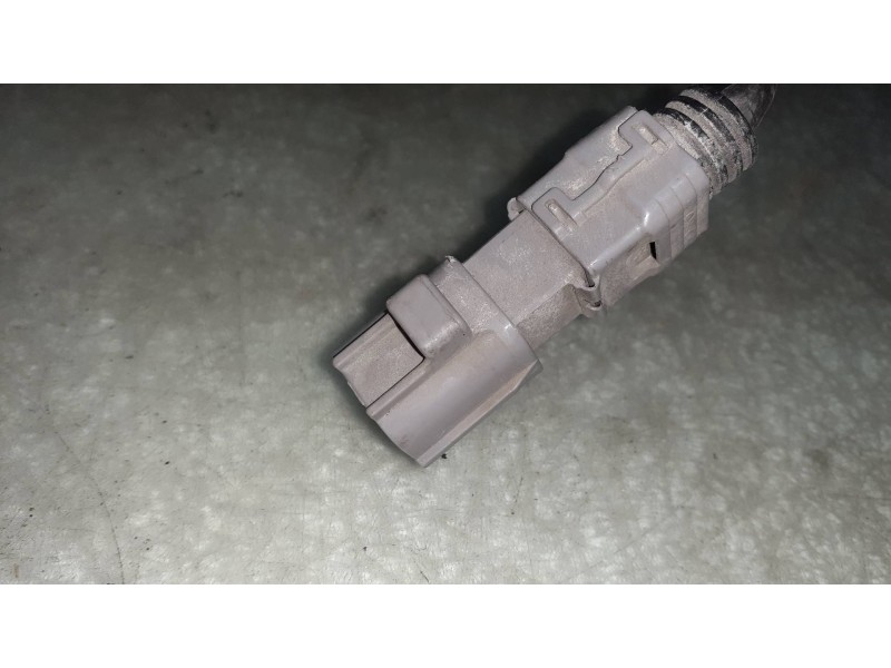Recambio de sonda lambda para toyota prius (nhw30) plug-in hybrid advance referencia OEM IAM 89465 47080 DENSO
