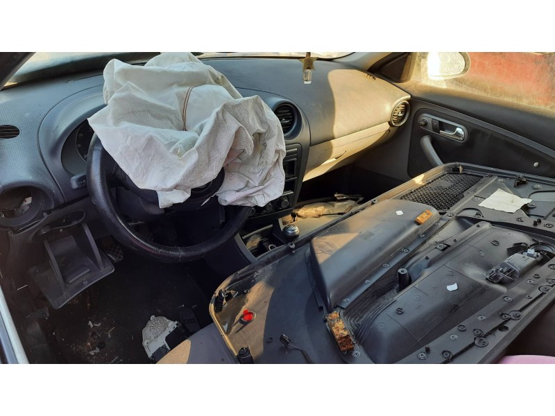 seat ibiza (6l1) del año 2007