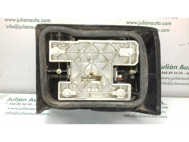 Recambio de piloto trasero izquierdo para renault 19 hatchback (b/c53) tr referencia OEM IAM 77007870060  