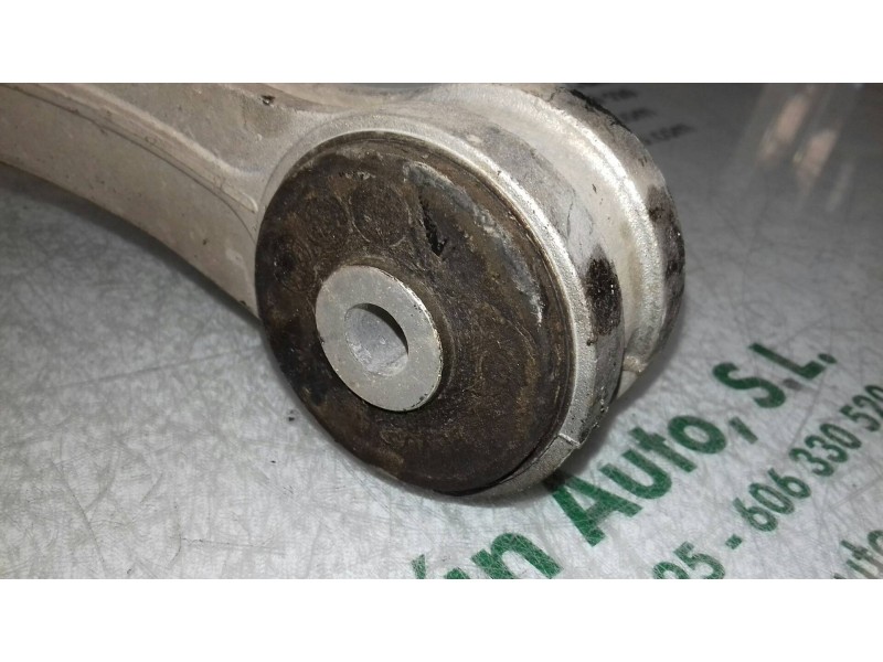 Recambio de brazo suspension superior delantero izquierdo para audi q7 (4l) 3.0 tdi referencia OEM IAM 7L0407047B  