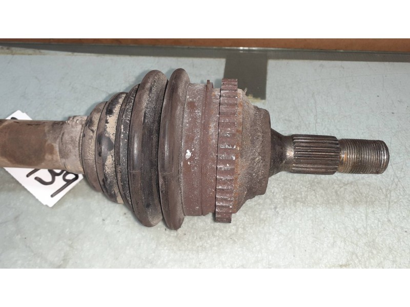 Recambio de transmision delantera derecha para peugeot 206 berlina xt referencia OEM IAM 9634393680  