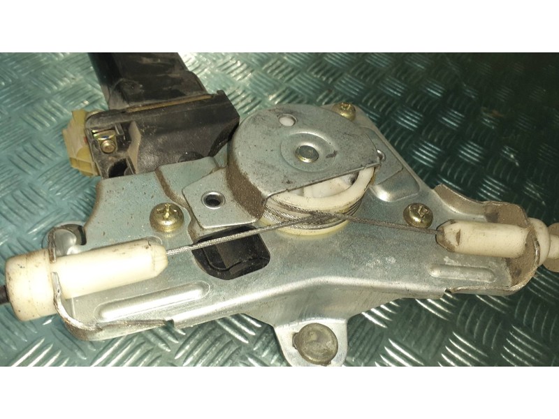 Recambio de elevalunas trasero derecho para hyundai accent (lc) gl 4p referencia OEM IAM   ELECTRICO