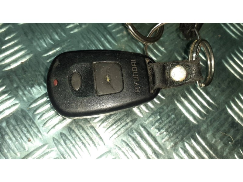 Recambio de juego bombines para hyundai accent (lc) gl 4p referencia OEM IAM   DOS DELANTERAS