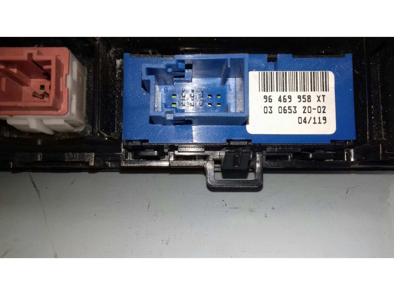 Recambio de mando climatizador para peugeot 407 st confort pack referencia OEM IAM 96533783YW VP4PUH18C612 VISTEON