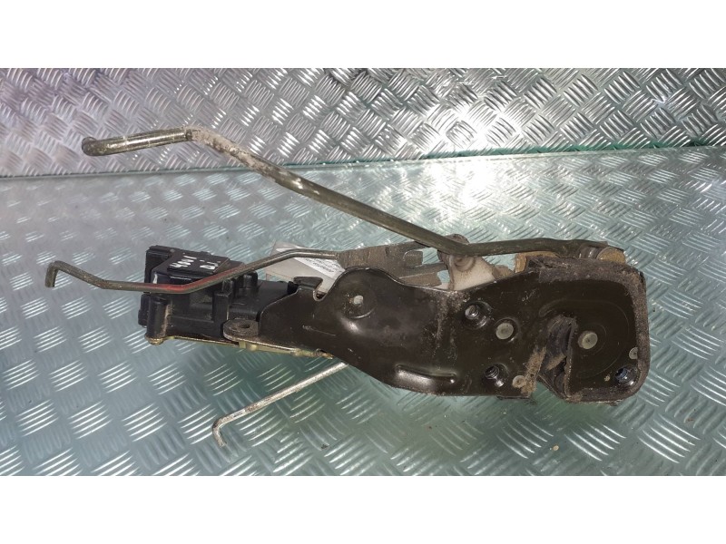 Recambio de cerradura puerta delantera izquierda para hyundai accent (lc) gl 4p referencia OEM IAM 9574825000  