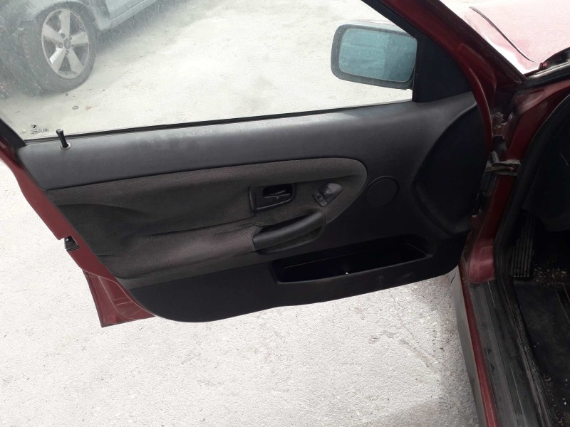 bmw serie 3 berlina (e36) del año 1996